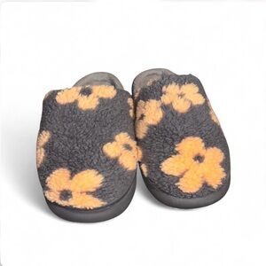 Muk Luks Fluffy Floral Slide Slippers in Charcoal and Orange